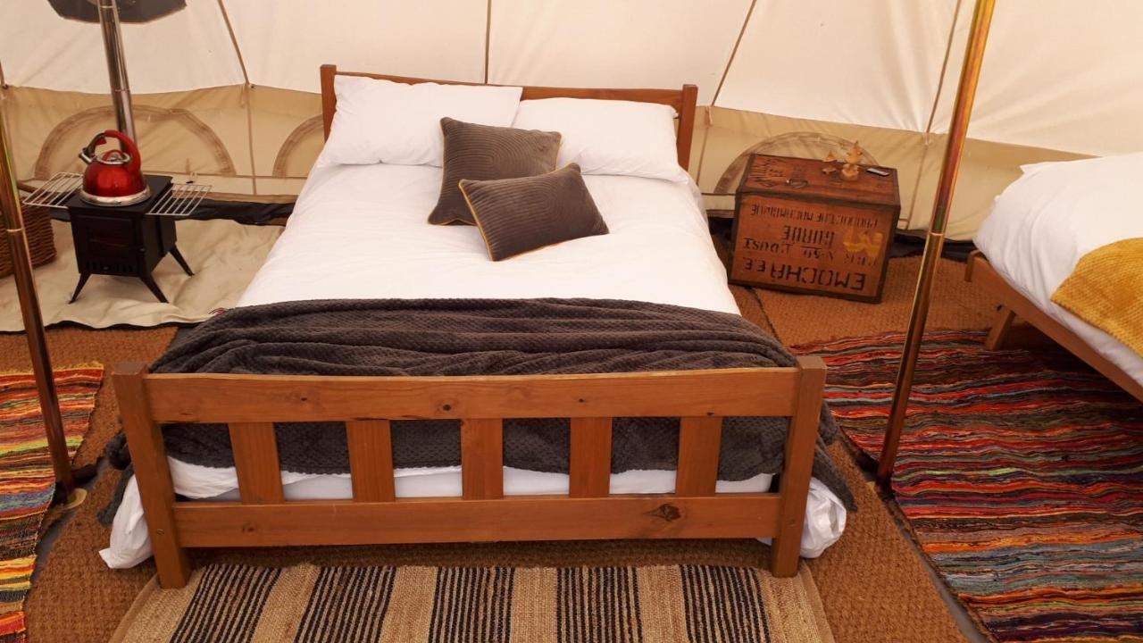 6M Emperor Tent Near Whitby With Log Burner Liverton Zewnętrze zdjęcie