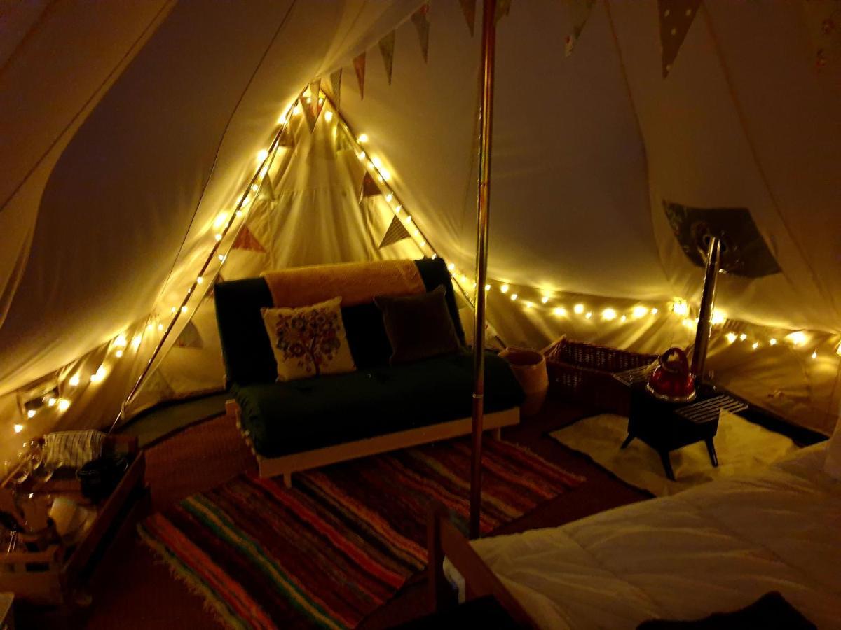 6M Emperor Tent Near Whitby With Log Burner Liverton Zewnętrze zdjęcie