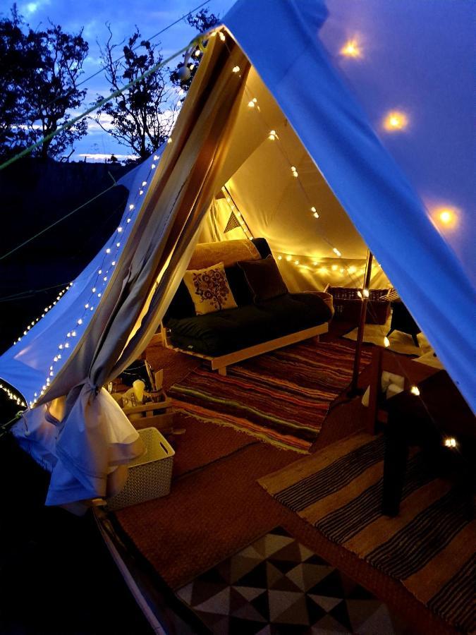 6M Emperor Tent Near Whitby With Log Burner Liverton Zewnętrze zdjęcie
